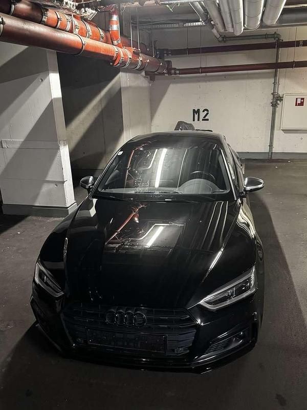 Gebraucht Audi A5 Sportback Sport 190 PS (139 kW) 2017 Schwarz Kleinwagen