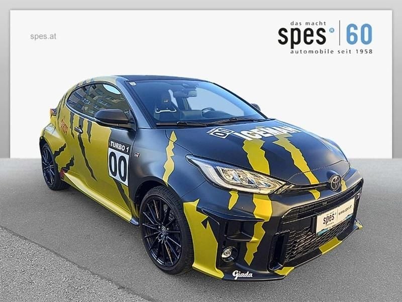 Schwarz Gebraucht 2021 Toyota Yaris Basis Limousine | € 33.958 (Fairer Preis) - Bild 1/4