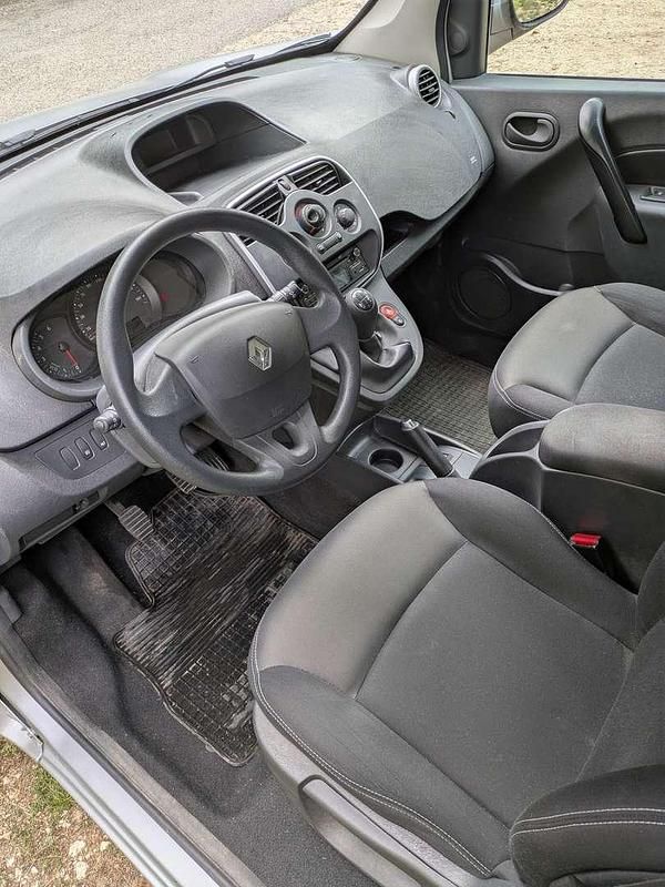 Gebraucht Renault Kangoo 90 PS (66 kW) 2017 Silber Van / Kleinbus