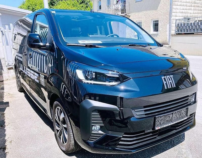 Gebraucht Fiat Ulysse S 179 PS (131 kW) 2024 Schwarz Van / Kleinbus