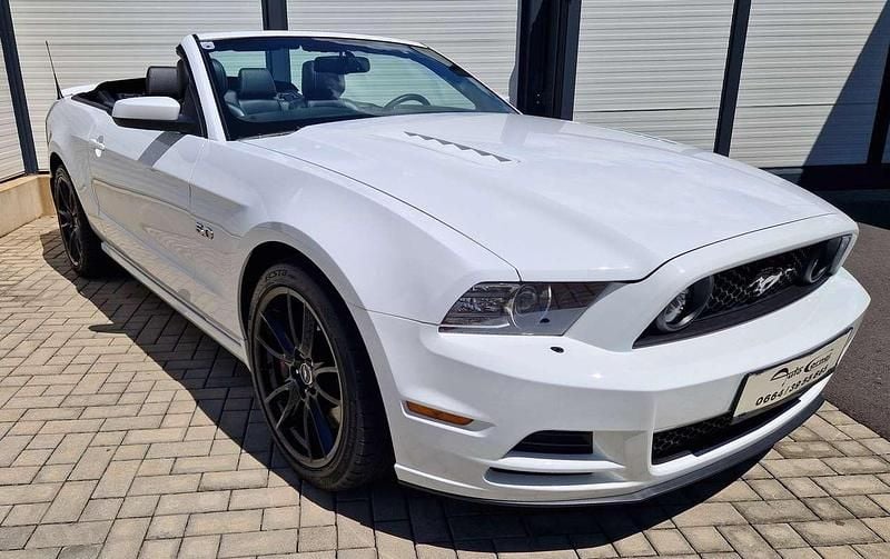 Gebraucht Ford Mustang GT 424 PS (311 kW) 2014 Weiß Cabrio