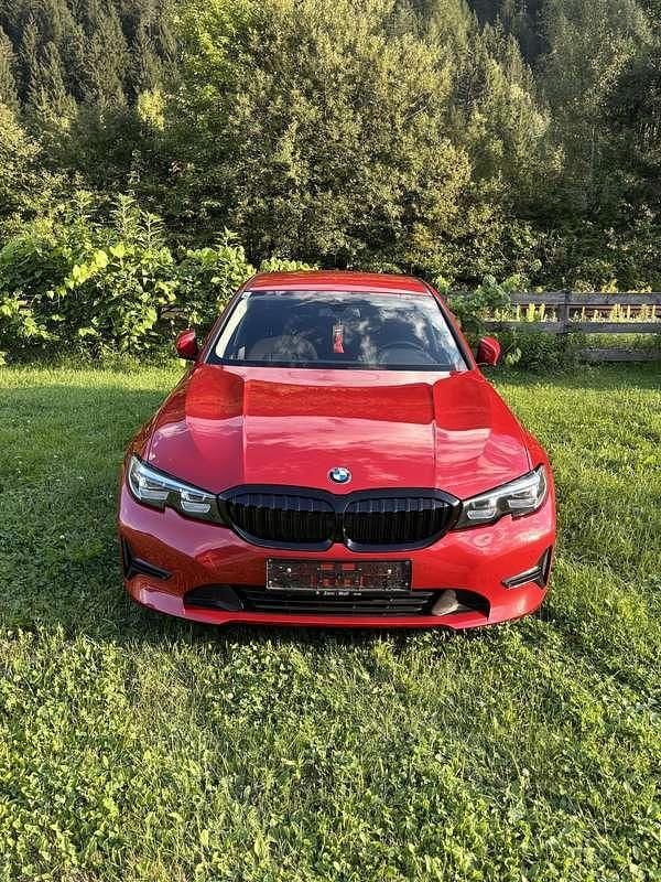 Gebraucht BMW 320 190 PS (139 kW) 2019 Limousine