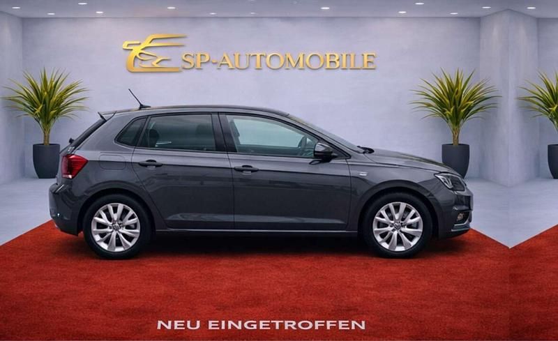 Gebraucht VW Polo Comfortline 80 PS (58 kW) 2021 Grau Limousine