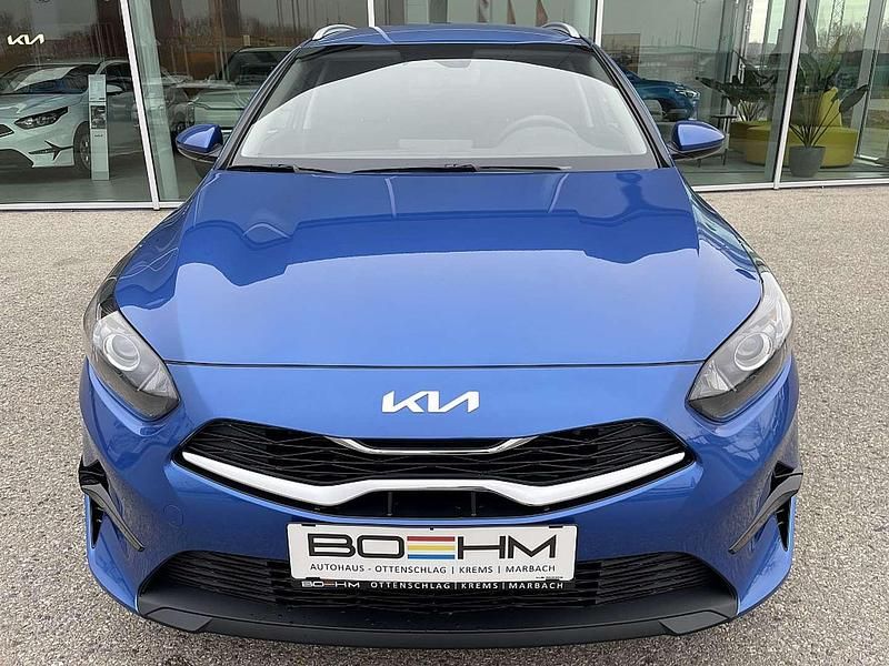 Gebraucht Kia Ceed Sportswagon Plus 101 PS (74 kW) 2025 Blau Kombi