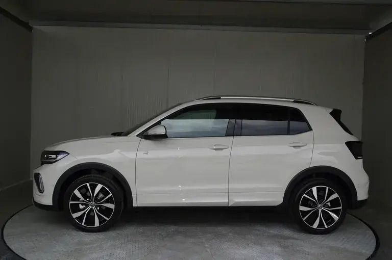 Gebraucht VW T-Cross R-line 116 PS (85 kW) 2024 Mittelgrau  normal SUV