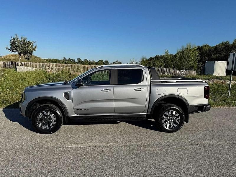 Neu Ford Ranger Wildtrack 281 PS (206 kW) 2025 Silber Abholung