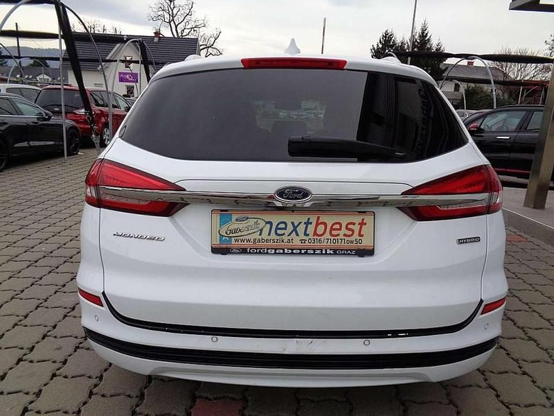 Gebraucht Ford Mondeo Titanium 140 PS (102 kW) 2022 Weiß Kombi