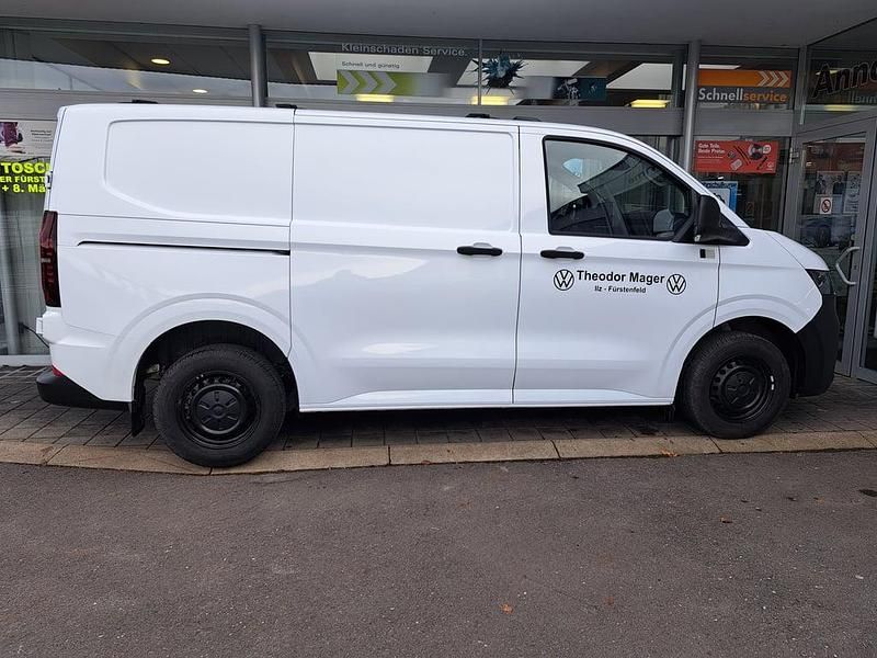 Gebraucht VW Transporter 110 PS (80 kW) 2025 Weiss  metallic Van