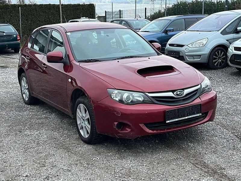 Rot Gebraucht 2011 Subaru Impreza Limousine | € 1.500 - Bild 1/4