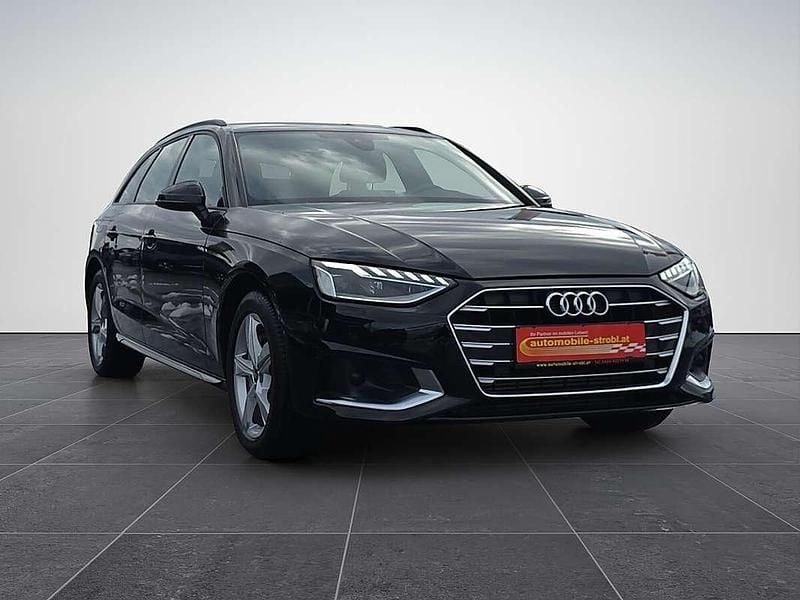 Gebraucht Audi A4 Advanced 204 PS (150 kW) 2022 Schwarz Kombi