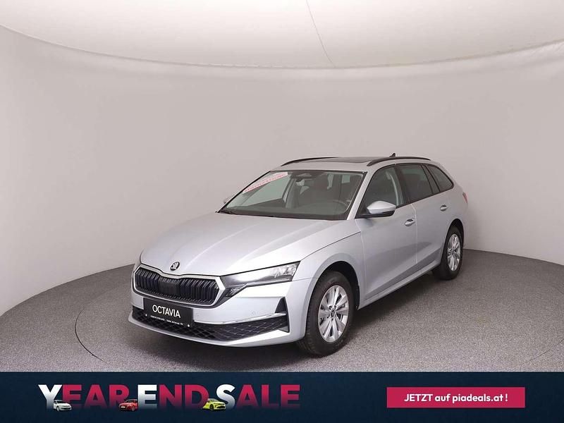 Neu Skoda Octavia Selection 150 PS (110 kW) 2025 Silber Kombi