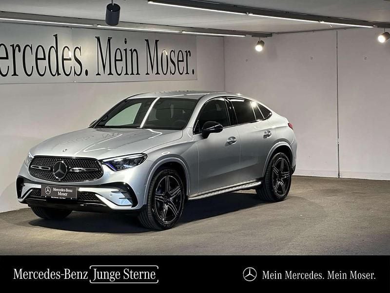 Silber Gebraucht 2024 Mercedes GLC220 AMG line Coupé | € 92.314 - Bild 1/4
