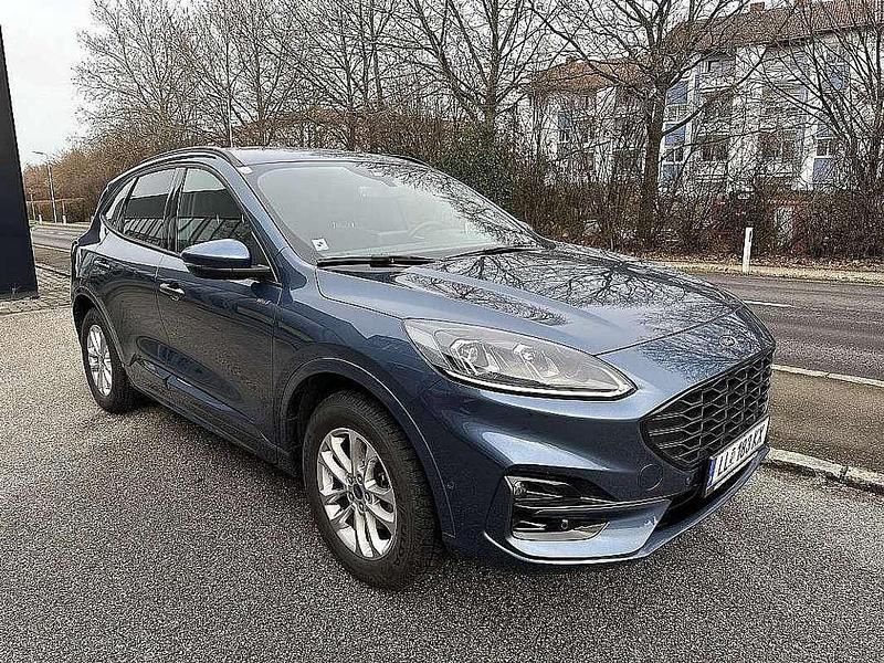 Blau Gebraucht 2023 Ford Kuga ST-Line X SUV | € 28.490 (Fairer Preis) - Bild 1/4
