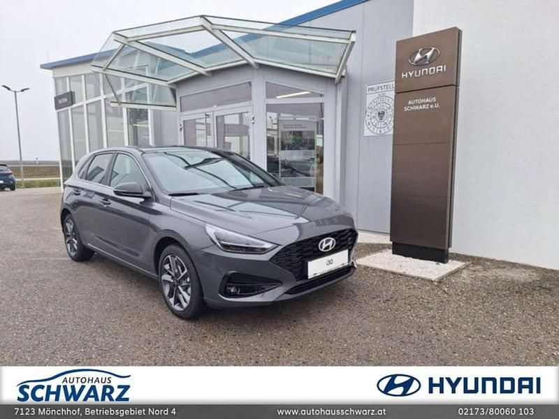 Grau Neu 2025 Hyundai i30 GO! Limousine | € 24.990 (Etwas zu teuer) - Bild 1/4