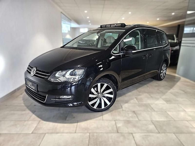 Schwarz Gebraucht 2018 VW Sharan Business+ Van / Kleinbus | € 26.900 (Etwas zu teuer) - Bild 1/4