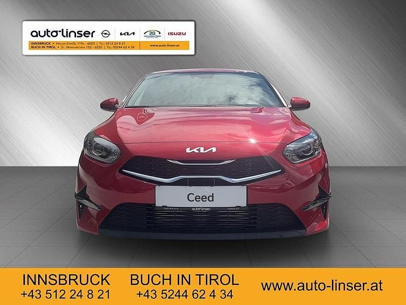 Gebraucht Kia Ceed Silver 136 PS (100 kW) 2024 Rot Kleinwagen