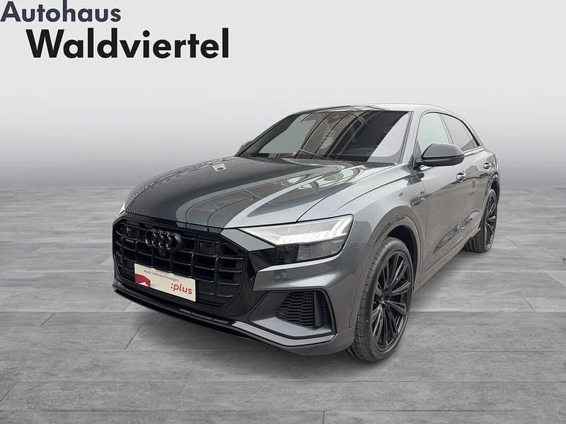 Gebraucht Audi Q8 381 PS (280 kW) 2021 Mittelgrau  metallicperleffekt SUV