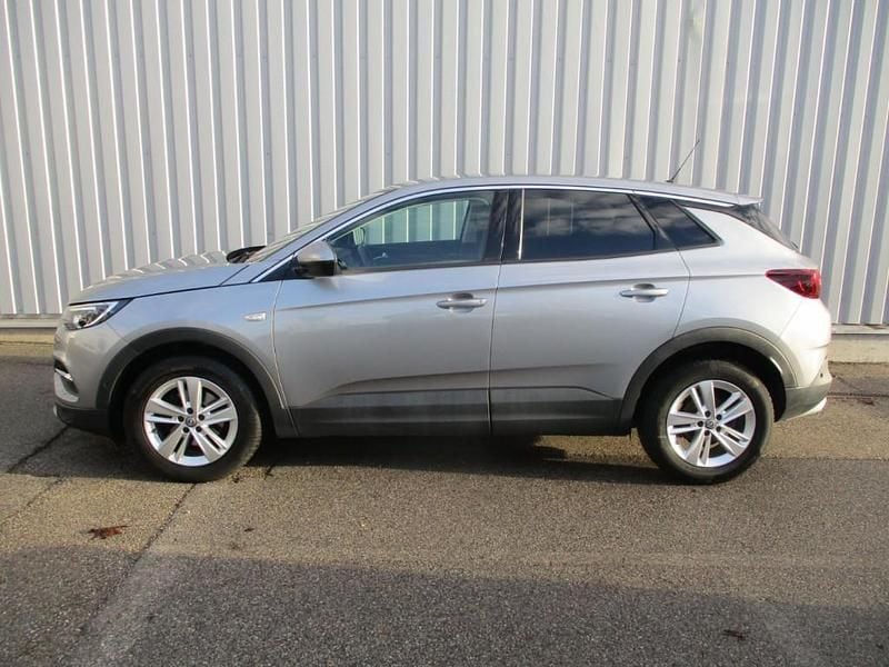 Gebraucht Opel Grandland X Innovation 131 PS (96 kW) 2020 Quarz silber (m2) SUV