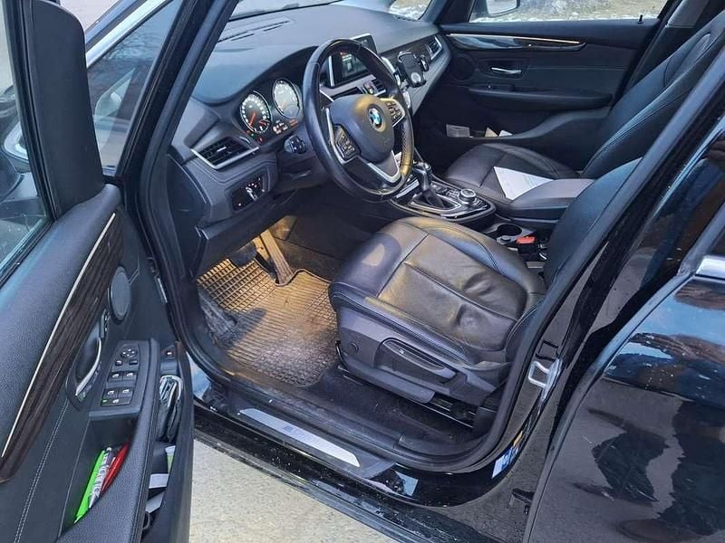 Gebraucht BMW 225 Luxury Line 136 PS (100 kW) 2018 Schwarz Kombi