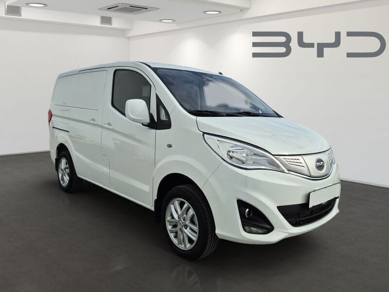 Gebraucht BYD ETP3 100 kW (136 PS) 2024 Van