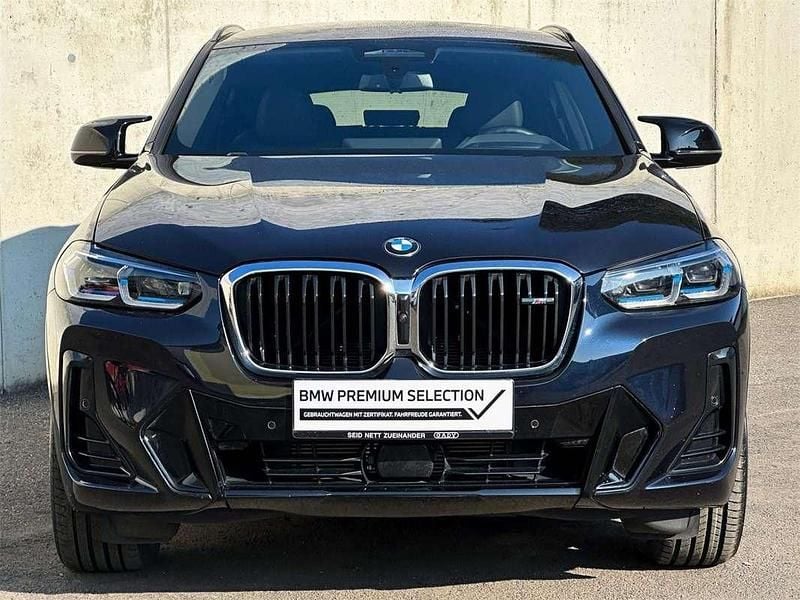 Gebraucht BMW X4 M Sport 360 PS (264 kW) 2024 Carbonschwarz SUV