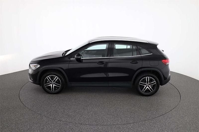 Gebraucht Mercedes GLA180 116 PS (85 kW) 2023 Schwarz SUV