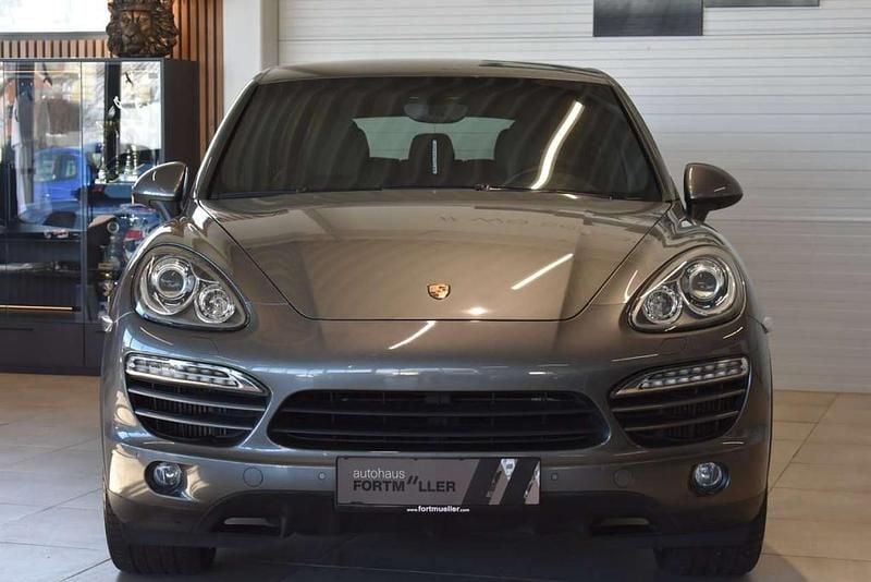 Gebraucht Porsche Cayenne 245 PS (180 kW) 2014 Grau SUV