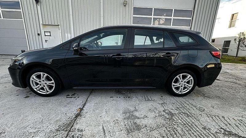 Gebraucht Toyota Corolla Active 116 PS (85 kW) 2020 Schwarz Kombi