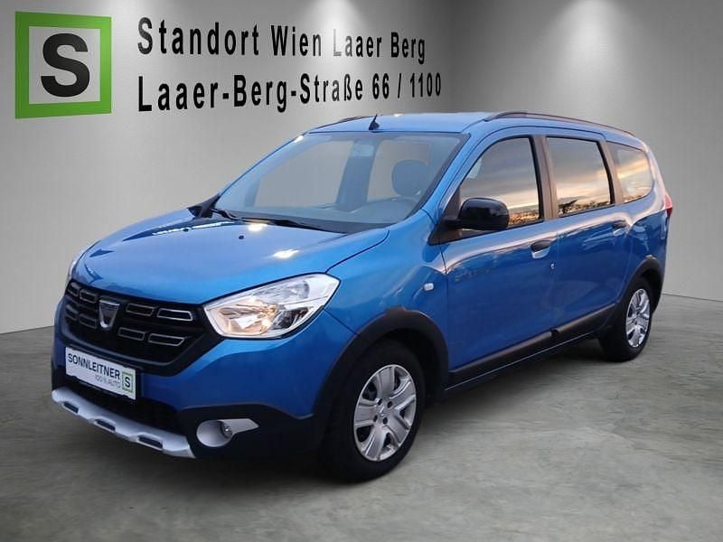 Gebraucht Dacia Lodgy Celebration 116 PS (85 kW) 2020 Blau Van / Kleinbus