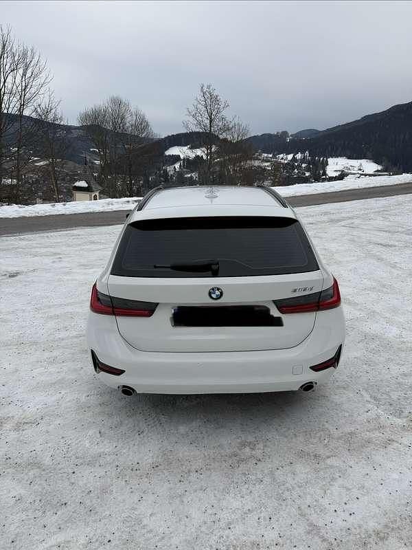 Gebraucht BMW 318 150 PS (110 kW) 2019 Weiß Kombi