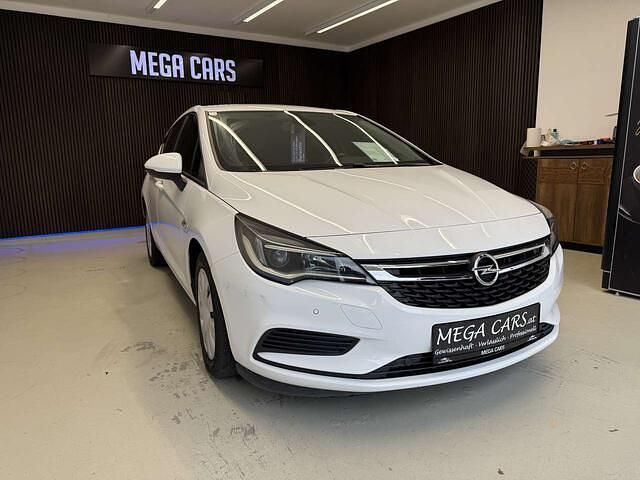 Gebraucht Opel Astra Edition 110 PS (80 kW) 2019 Weiß Kleinwagen