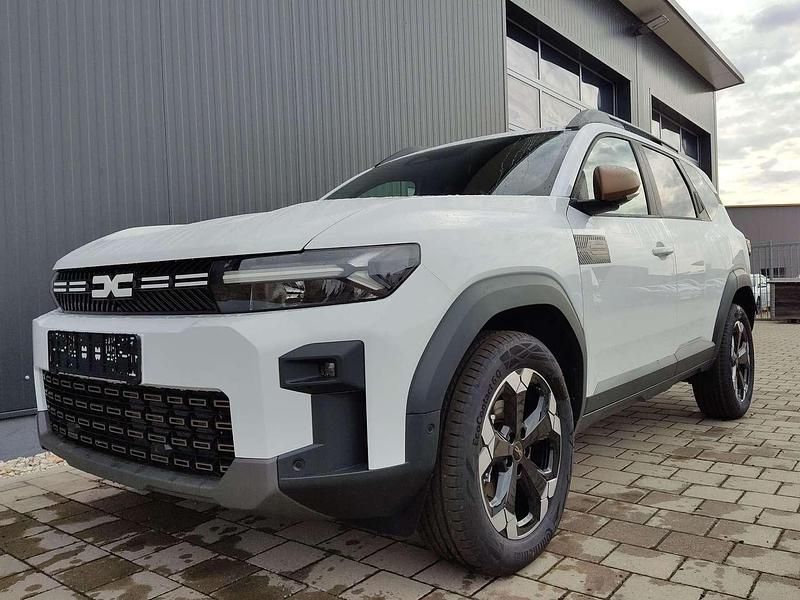 Weiß Neu 2025 Dacia Bigster Extreme SUV | € 36.517 (Fairer Preis) - Bild 1/4