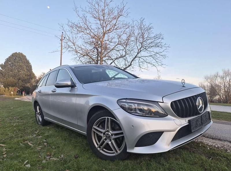 Gebraucht Mercedes C220 194 PS (142 kW) 2019 Kombi