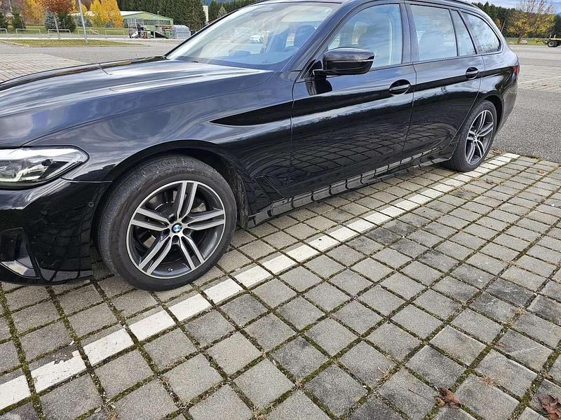 Gebraucht BMW 520 190 PS (139 kW) 2020 Kombi