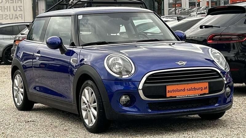 Blau Gebraucht 2018 Mini ONE Sport Kleinwagen | € 16.600 (Fairer Preis) - Bild 1/3