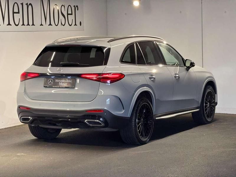 Gebraucht Mercedes GLC300 197 PS (144 kW) 2025 Grau SUV