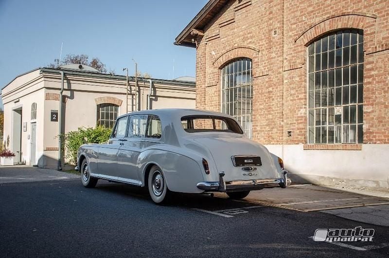 Gebraucht Rolls Royce Phantom 260 PS (191 kW) 1966 Weiß Limousine