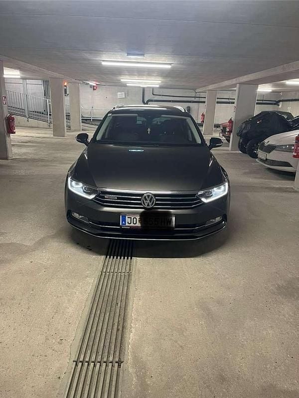 Gebraucht VW Passat Comfortline 190 PS (139 kW) 2017 Kombi