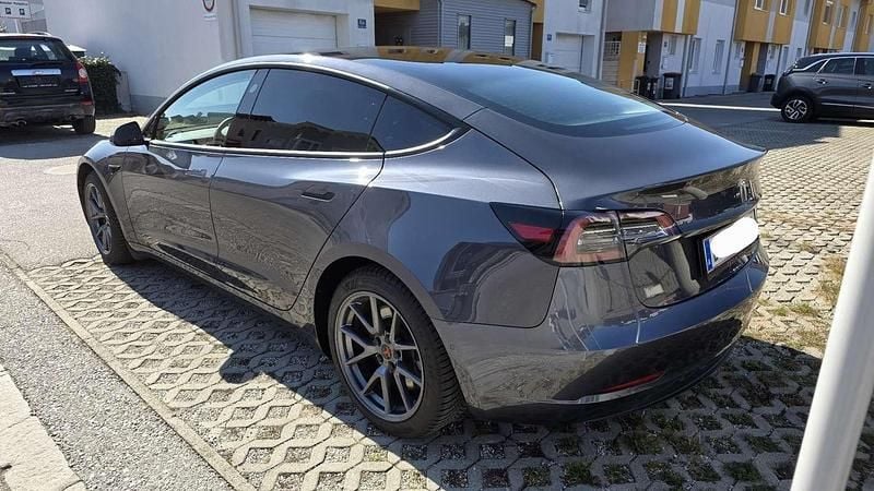 Gebraucht Tesla Model 3 Standard Range Plus 225 kW (306 PS) 2021 Limousine