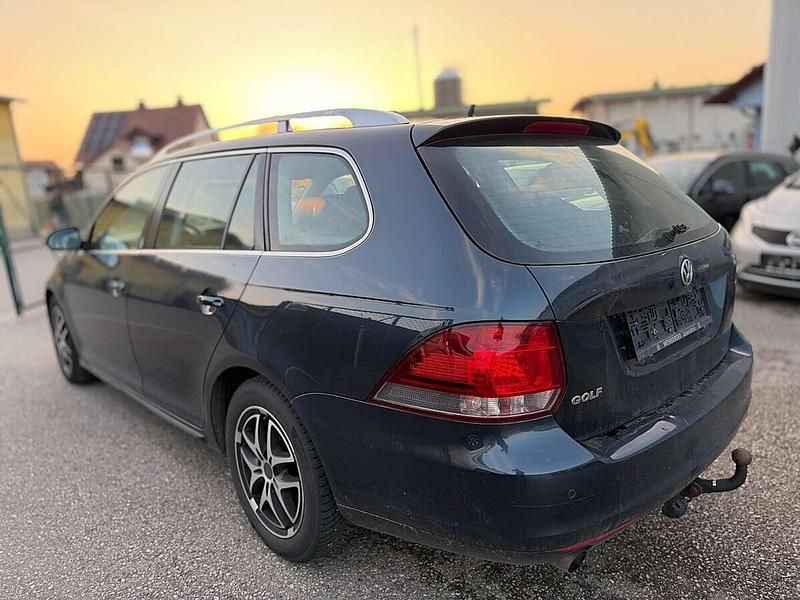 Gebraucht VW Golf VI 90 PS (66 kW) 2010 Grau Kleinwagen