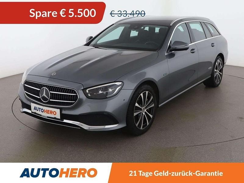 Grau Gebraucht 2021 Mercedes E300 Kombi | € 27.990 - Bild 1/3