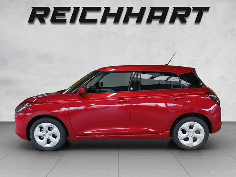 Neu Suzuki Swift GL 82 PS (60 kW) 2025 Rot Limousine