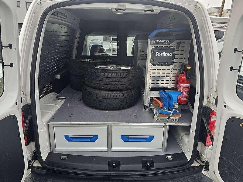 Gebraucht VW Caddy 102 PS (75 kW) 2017 Weiß Van / Kleinbus