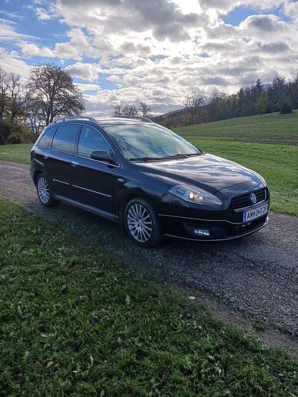 Gebraucht 2010 Fiat Croma Dynamic Kombi | € 1.500 - Bild 1/4