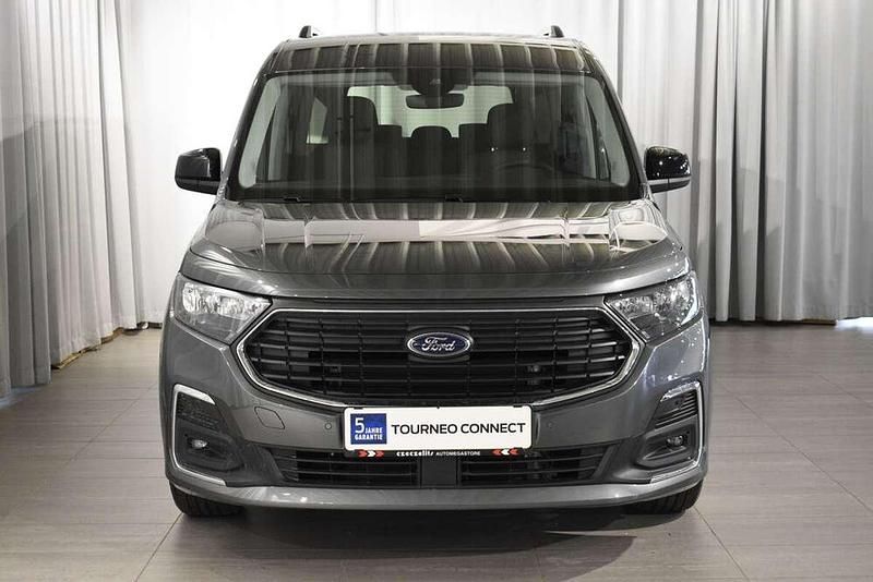 Gebraucht Ford Tourneo Titanium 150 PS (110 kW) 2025 Grau Kombi