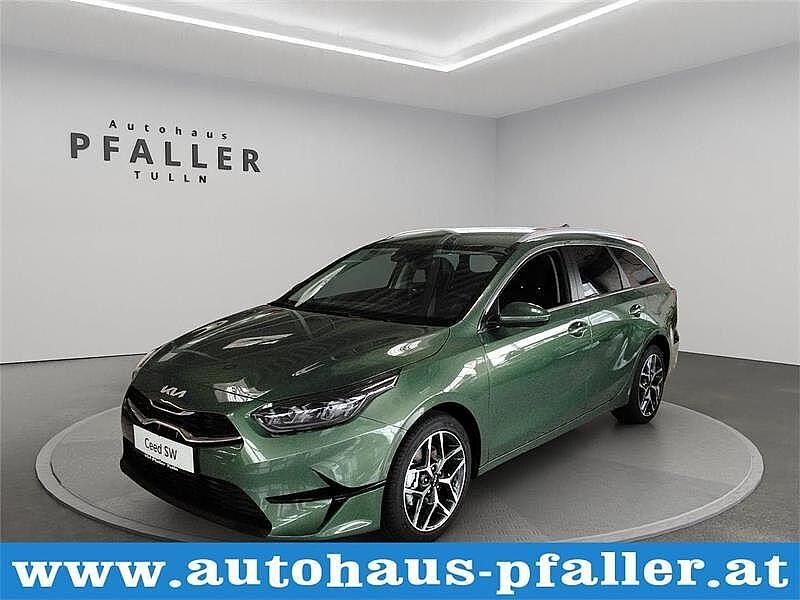 Grün Neu 2025 Kia Ceed Sportswagon Kombi | € 28.880 (Fairer Preis) - Bild 1/4
