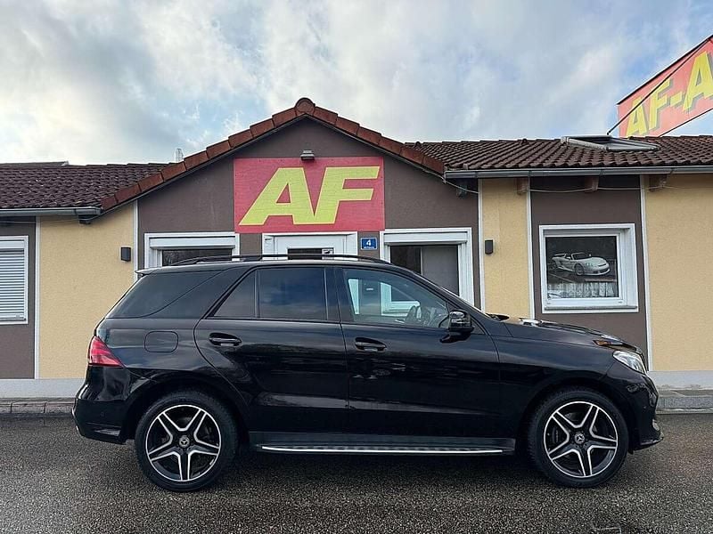Gebraucht Mercedes GLE250 AMG 204 PS (150 kW) 2018 Schwarz SUV