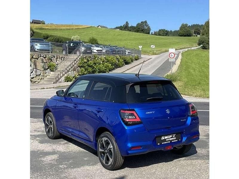Gebraucht Suzuki Swift 82 PS (60 kW) 2025 Blau Kleinwagen