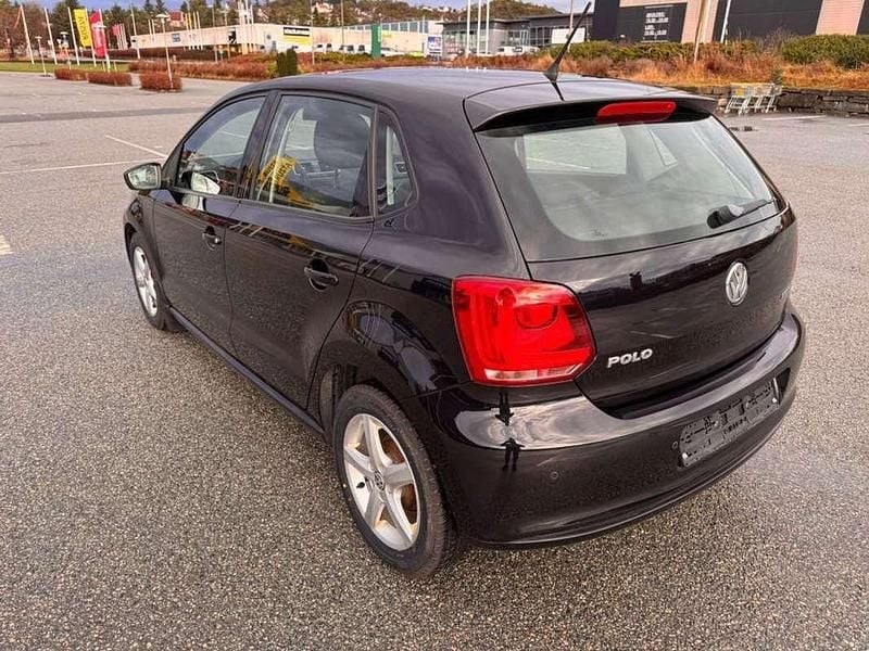 Gebraucht VW Polo Design 71 PS (52 kW) 2013 Kleinwagen