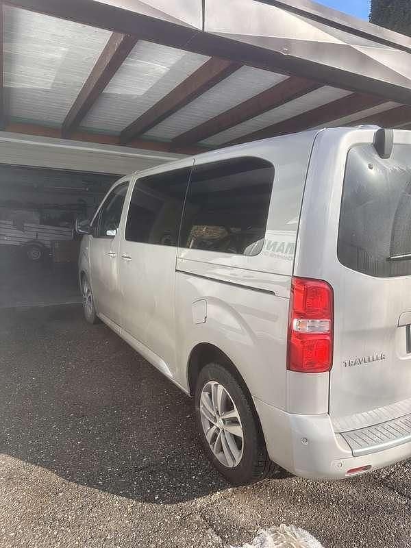 Gebraucht Peugeot Traveller Business-Line 181 PS (133 kW) 2018 Van / Kleinbus